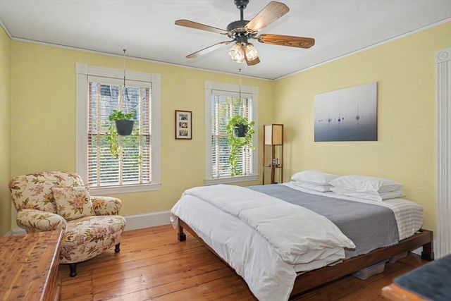 36 Chester St 36, Watertown, MA 02472