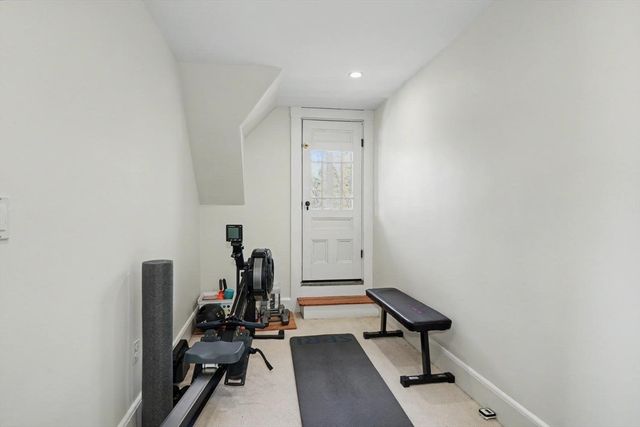 36 Chester St 36, Watertown, MA 02472