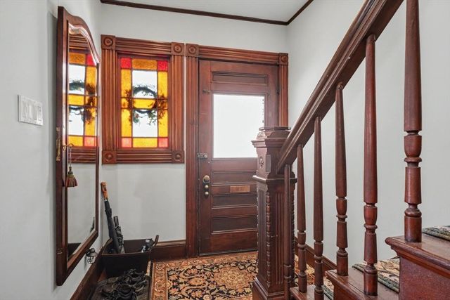 36 Chester St 36, Watertown, MA 02472