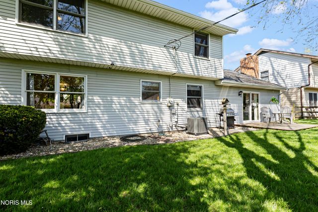 6537 Antoinette Lane, Maumee, OH 43537