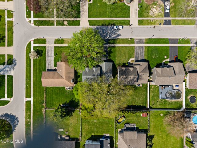 6537 Antoinette Lane, Maumee, OH 43537