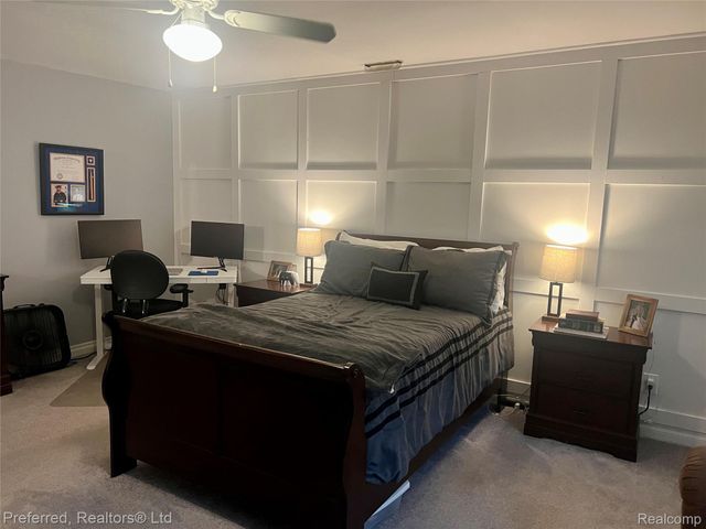 17300 Merriman Road N, Livonia, MI 48152