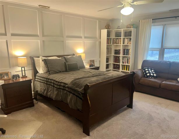 17300 Merriman Road N, Livonia, MI 48152