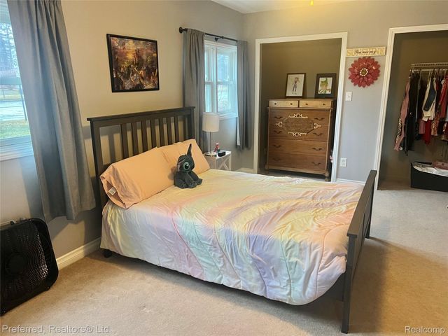 17300 Merriman Road N, Livonia, MI 48152