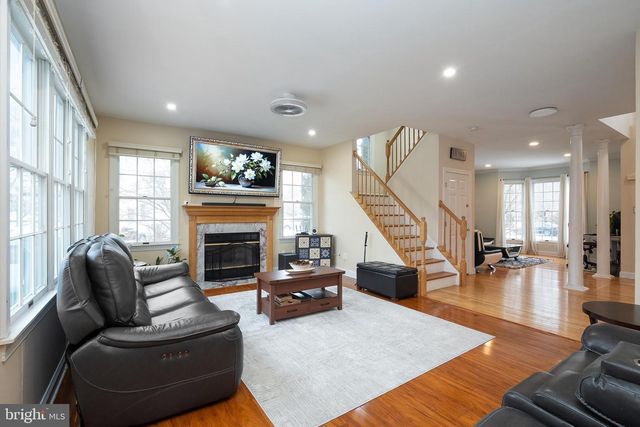 3 WYCKLOW DR, Robbinsville, NJ 08691