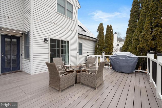 3 WYCKLOW DR, Robbinsville, NJ 08691