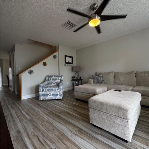 306 KENSINGTON LAKE CIRCLE, Brandon, FL 33511