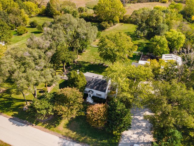 4S365 Meadow Road, Naperville, IL 60563