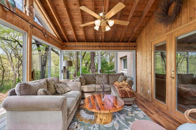 9551 Riverview Road, Eden Prairie, MN 55347