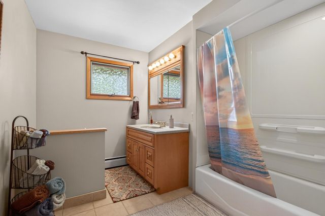 9551 Riverview Road, Eden Prairie, MN 55347
