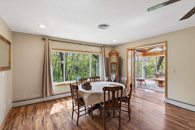 9551 Riverview Road, Eden Prairie, MN 55347