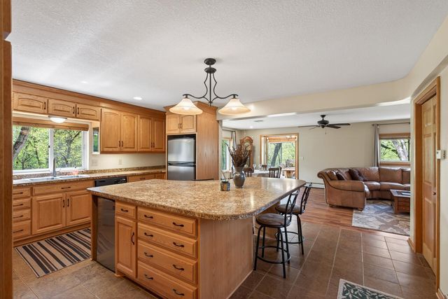 9551 Riverview Road, Eden Prairie, MN 55347