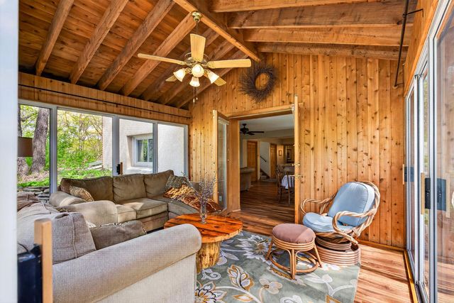9551 Riverview Road, Eden Prairie, MN 55347