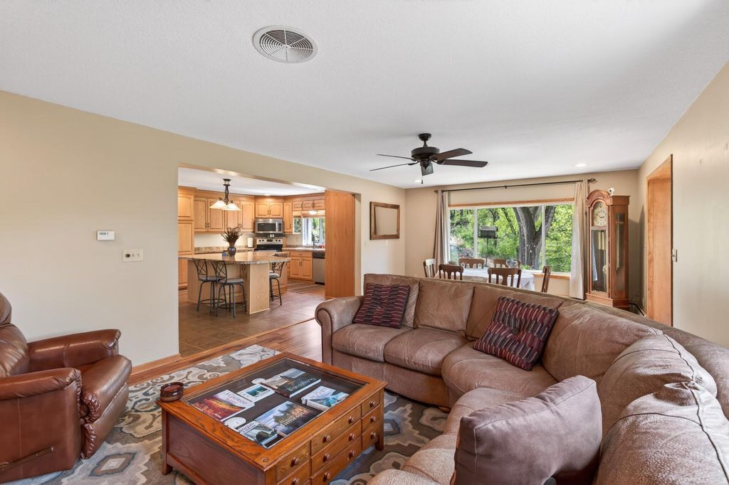 9551 Riverview Road, Eden Prairie, MN 55347 — photo 5