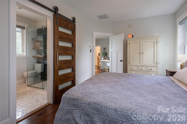 322 Windswept Drive, Asheville, NC 28801