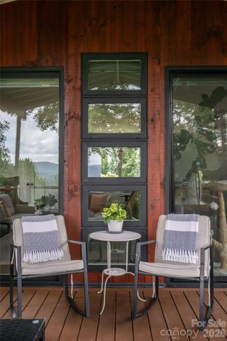 322 Windswept Drive, Asheville, NC 28801