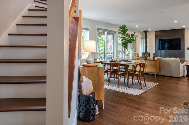 322 Windswept Drive, Asheville, NC 28801