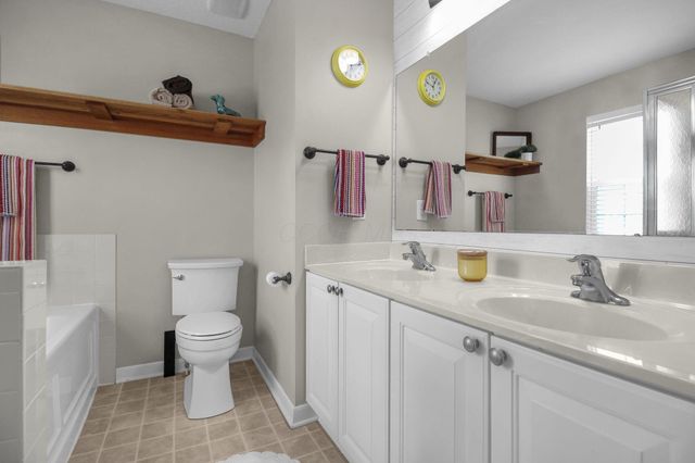 5380 Covington Meadows Drive, Westerville, OH 43082