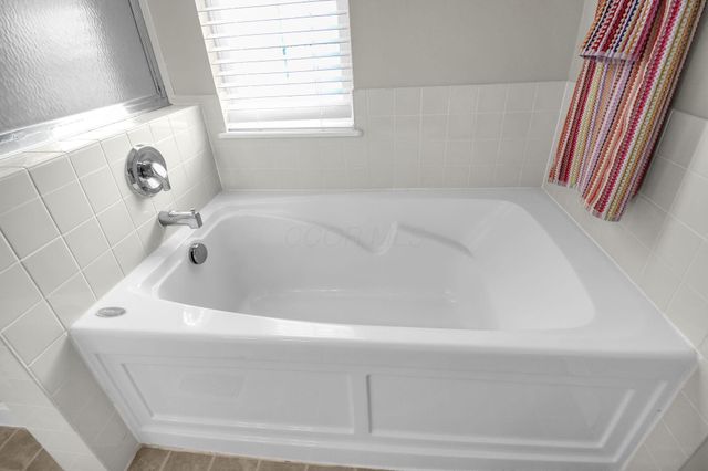 5380 Covington Meadows Drive, Westerville, OH 43082