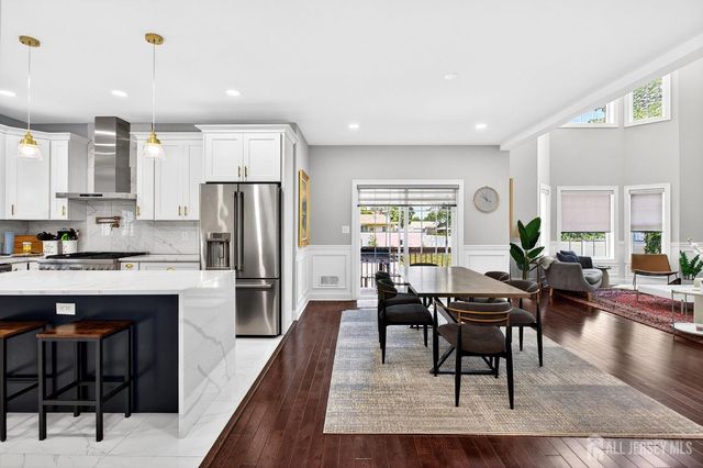 51 Runyon Avenue, Edison, NJ 08817