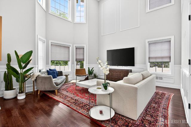 51 Runyon Avenue, Edison, NJ 08817