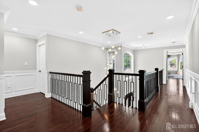 51 Runyon Avenue, Edison, NJ 08817