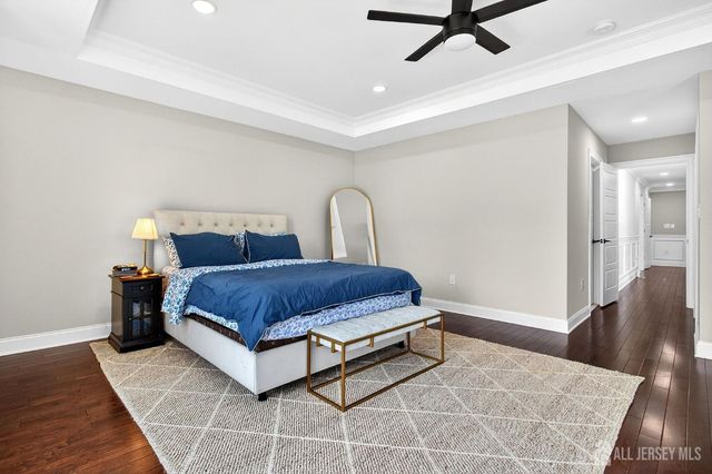 51 Runyon Avenue, Edison, NJ 08817