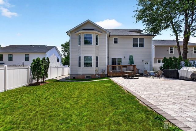 51 Runyon Avenue, Edison, NJ 08817