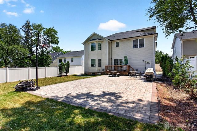 51 Runyon Avenue, Edison, NJ 08817