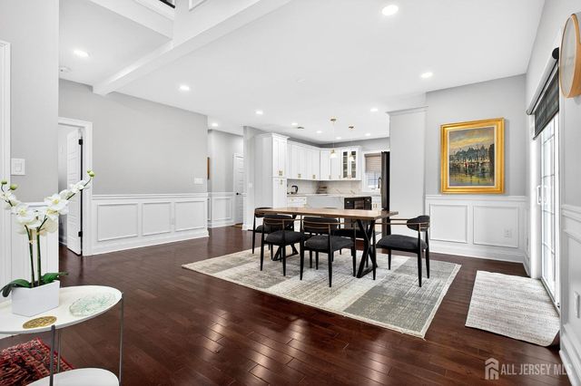 51 Runyon Avenue, Edison, NJ 08817