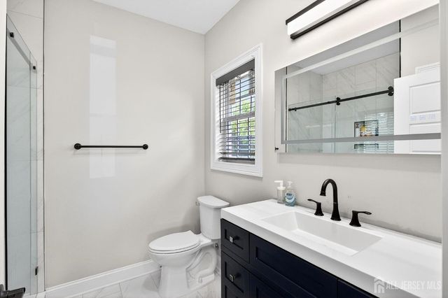 51 Runyon Avenue, Edison, NJ 08817