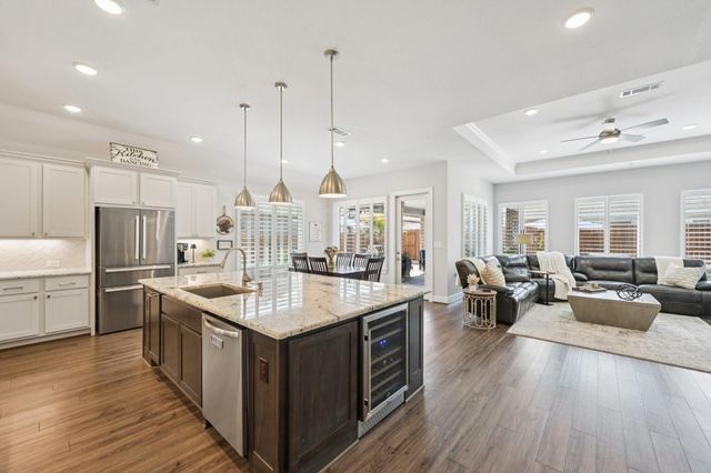 10611 Heather Berry Lane, Cypress, TX 77433