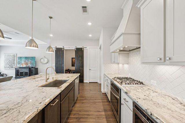 10611 Heather Berry Lane, Cypress, TX 77433