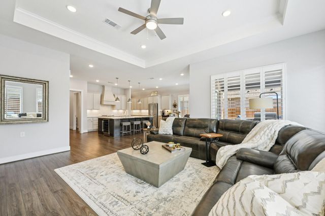 10611 Heather Berry Lane, Cypress, TX 77433