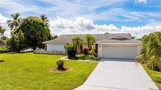 928 SE 43rd ST, Cape Coral, FL 33904