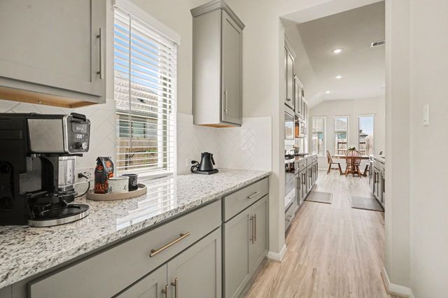 4917 Harbor Brooks Lane, League City, TX 77573