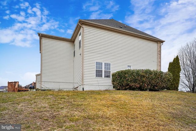 13827 KIALANI DR, Hagerstown, MD 21742