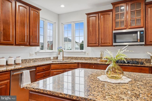 13827 KIALANI DR, Hagerstown, MD 21742