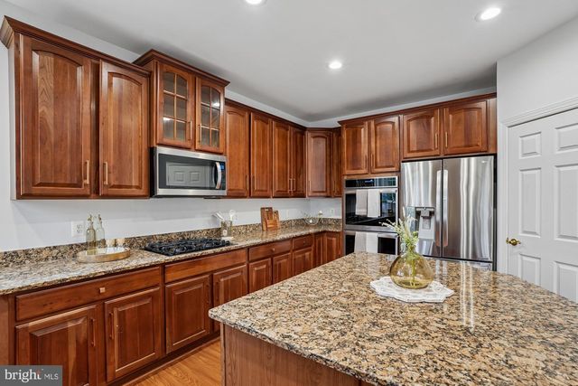 13827 KIALANI DR, Hagerstown, MD 21742