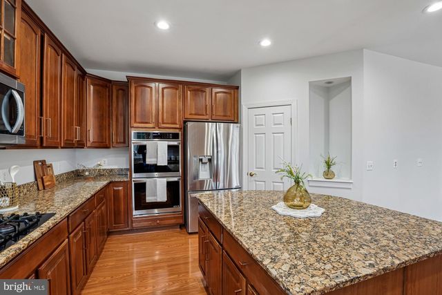 13827 KIALANI DR, Hagerstown, MD 21742