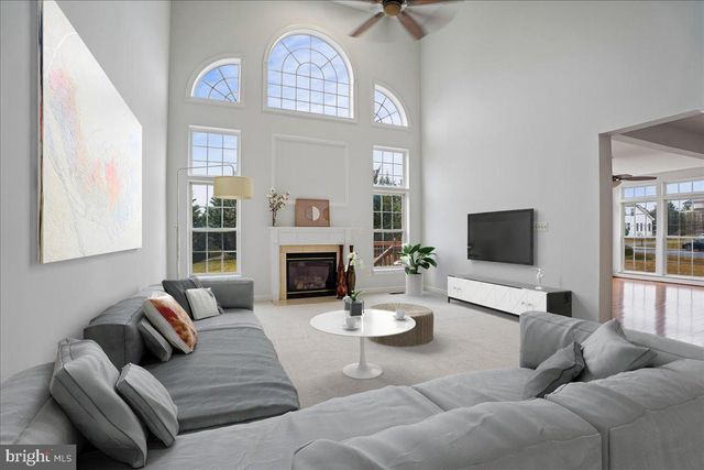 13827 KIALANI DR, Hagerstown, MD 21742