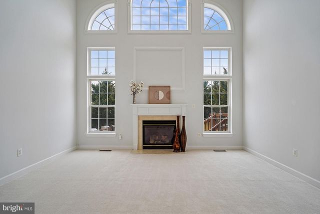 13827 KIALANI DR, Hagerstown, MD 21742