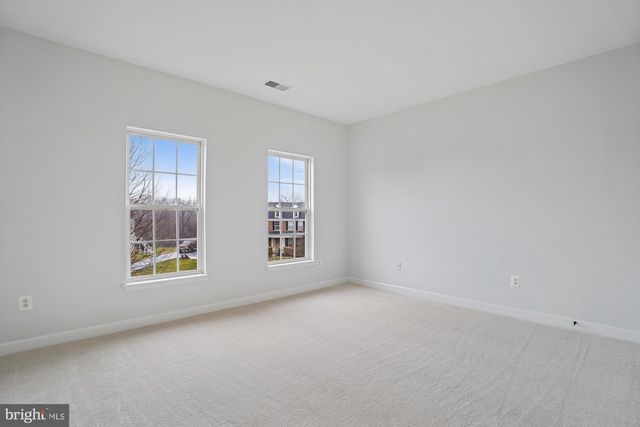 13827 KIALANI DR, Hagerstown, MD 21742