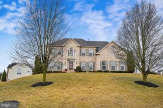 13827 KIALANI DR, Hagerstown, MD 21742