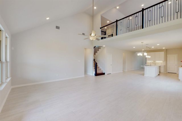 3704 Bluestem Boulevard, Denton, TX 76226