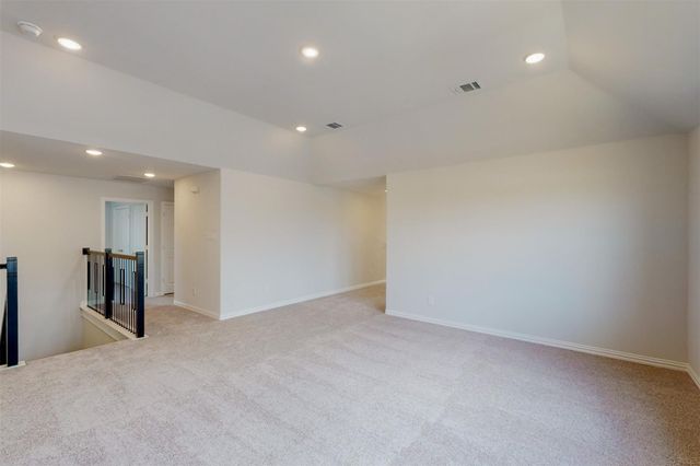 3704 Bluestem Boulevard, Denton, TX 76226