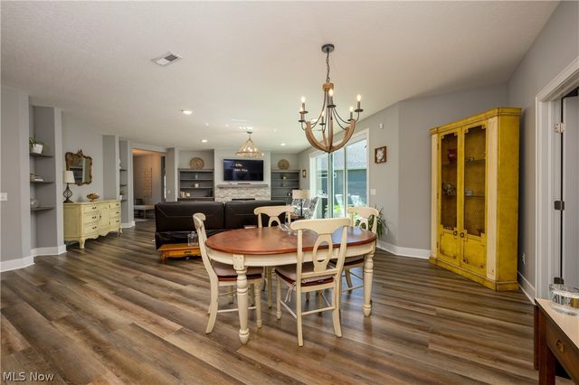 1970 Hawthorn Court, North Canton, OH 44720