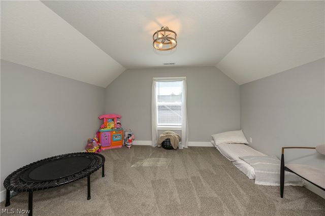 1970 Hawthorn Court, North Canton, OH 44720