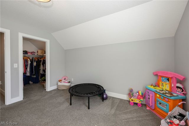 1970 Hawthorn Court, North Canton, OH 44720