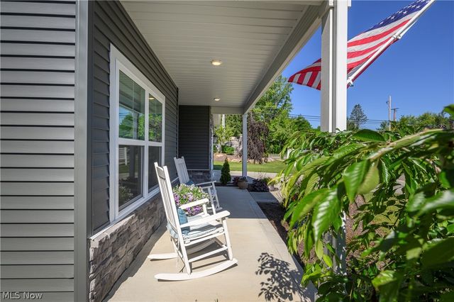 1970 Hawthorn Court, North Canton, OH 44720